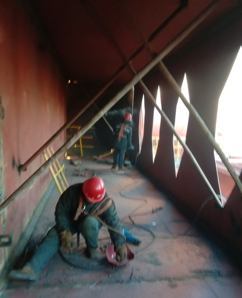 潞新鋼鐵脫硝煙道內襯工程 潞新鋼鐵脫硝煙道內襯工程