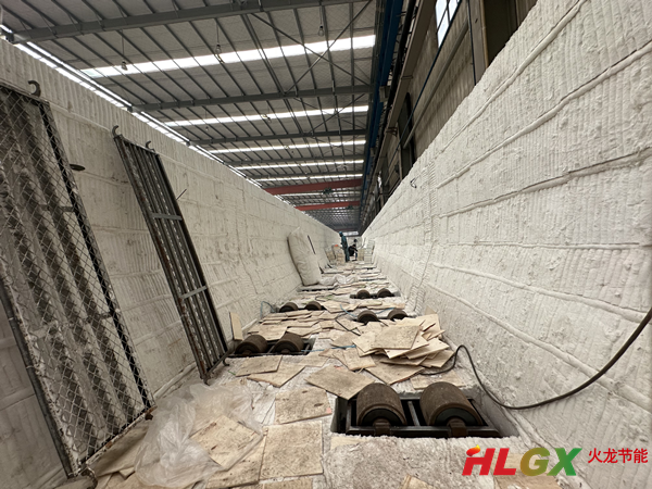 預埋板調質(zhì)線(xiàn)輕質(zhì)爐襯 預埋板調質(zhì)線(xiàn)輕質(zhì)爐襯